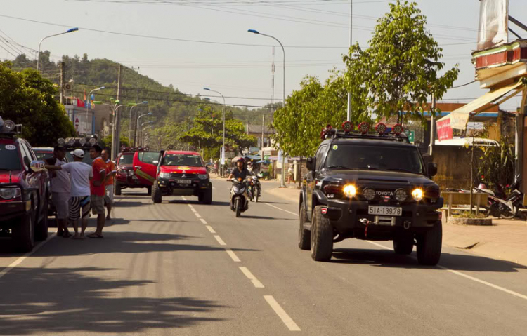 Ảnh hành trình Off-Road chinh phục Đỉnh Con Ó - Đạ Tẻh Ảnh hành trình Off-Road chinh phục Đỉnh Con Ó - Đạ Tẻh