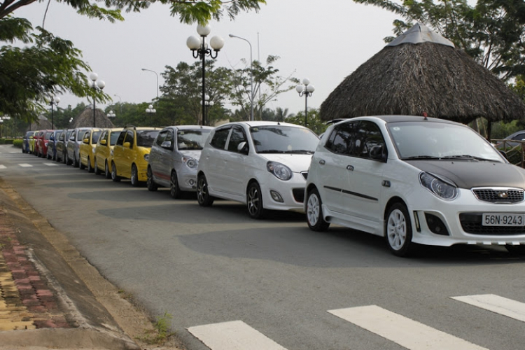 Tập trung di chuyển và bàn kế hoạch tác chiến Mừng sinh nhật OS 9 năm