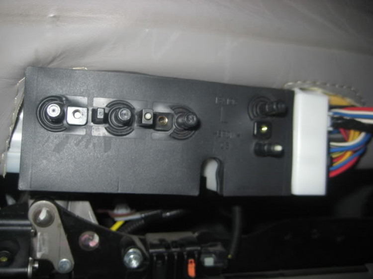 Tự hào là chiếc TOYOTA SIENNA LE duy nhất VN lắp và độ nhiều đồ chơi ! Tự hào là chiếc TOYOTA SIENNA LE duy nhất VN lắp và độ nhiều đồ chơi !