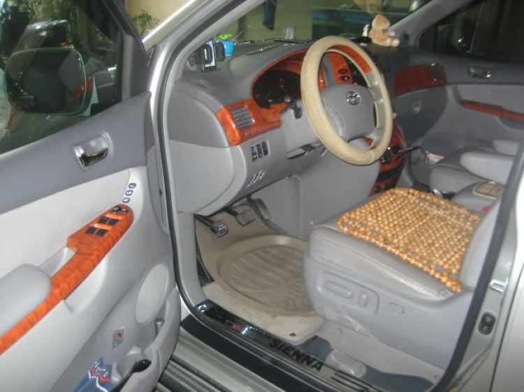 Tự hào là chiếc TOYOTA SIENNA LE duy nhất VN lắp và độ nhiều đồ chơi ! Tự hào là chiếc TOYOTA SIENNA LE duy nhất VN lắp và độ nhiều đồ chơi !