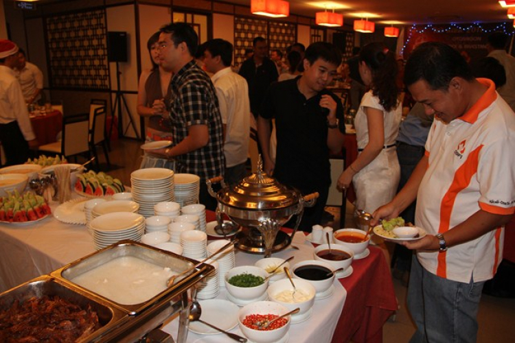 Hình Ảnh Tất Niên OSFI 2011 - sự kiện nóng bỏng đang chờ đợi Hình Ảnh Tất Niên OSFI 2011 - sự kiện nóng bỏng đang chờ đợi