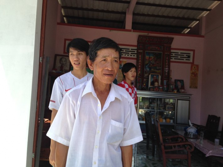 CẦN LẮM MỘT TẤM LÒNG CẦN LẮM MỘT TẤM LÒNG