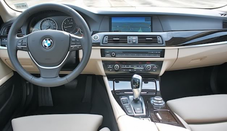 Cần số và động cơ mới của BMW !!!