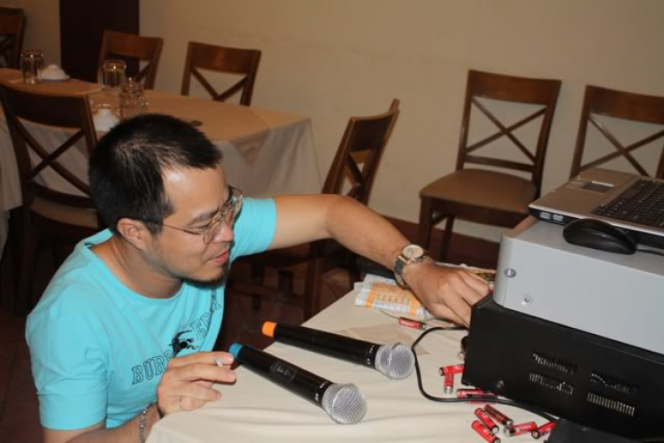 Ngôi nhà của Getz còi hơi! các bác nhớ về nhà thường xuyên nhé!