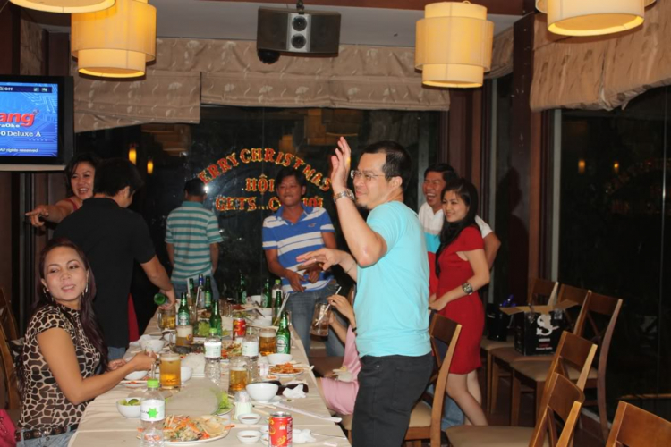 Ngôi nhà của Getz còi hơi! các bác nhớ về nhà thường xuyên nhé!