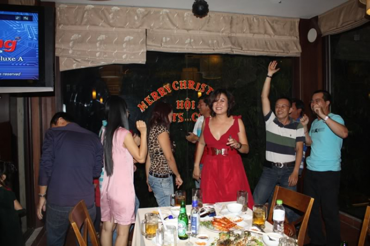 Ngôi nhà của Getz còi hơi! các bác nhớ về nhà thường xuyên nhé!