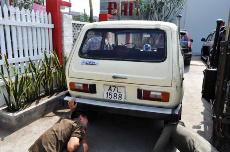 Lada Niva - Russian Range Rover (Phần 4)