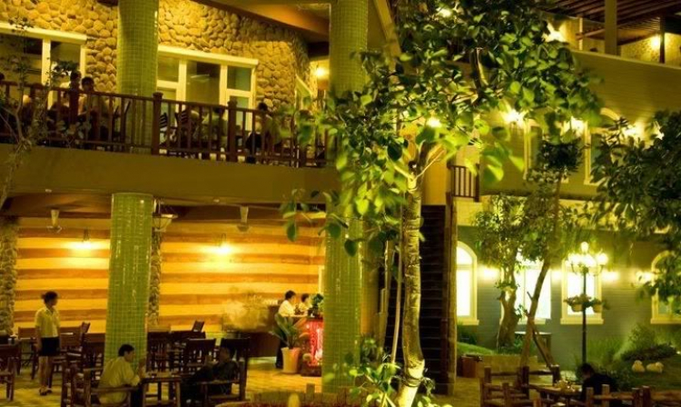 Chúc mừng bác Iconcoffee khai trương Icon Riverside Cafe tại Phan Thiết