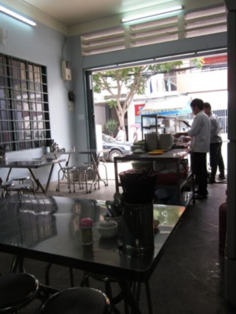 Ăn vặt ở Sài Gòn, làm sao cho "đã"?