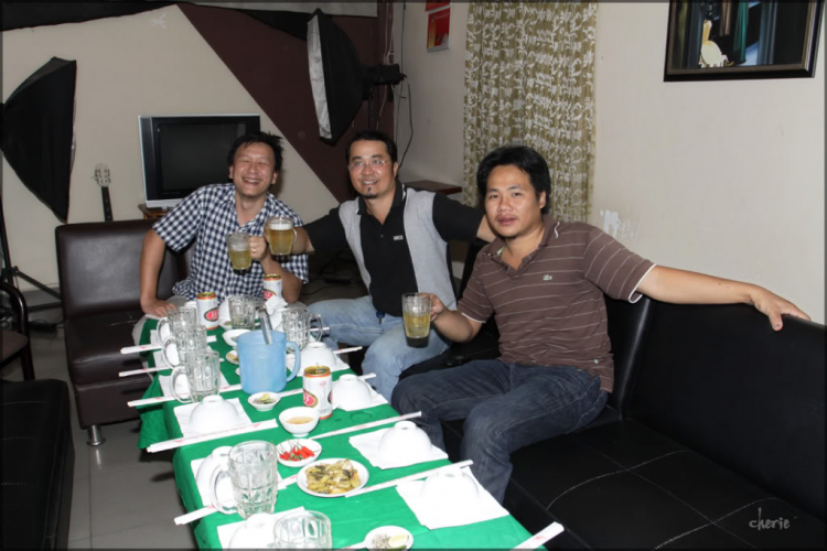Off tất niên! Off tất niên!