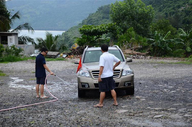 Hành trình xuyên việt của 3 Ximuoi và 1 em GLK