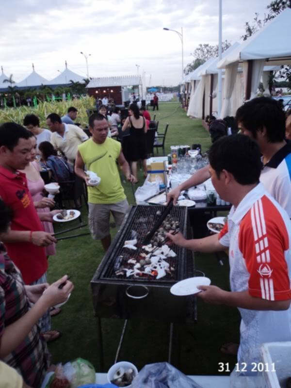 Xóm hẻm Lan Anh Xóm hẻm Lan Anh