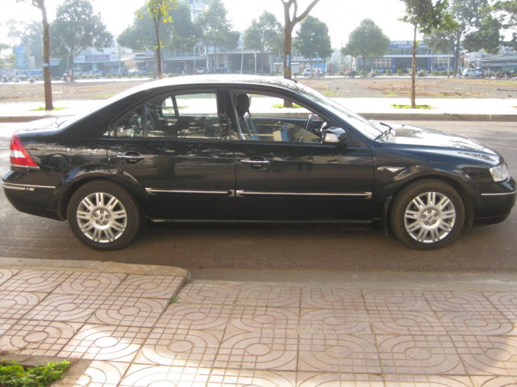 can bán mondeo V6 2003, 380 triệu, bác nào thích thì gọi liền cho em