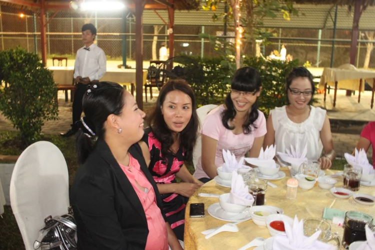 Hình ảnh chương trình tất niên liên 5 chi hội 07/01/2012 Hình ảnh chương trình tất niên liên 5 chi hội 07/01/2012