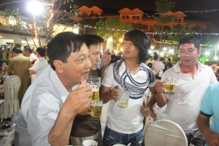 Hình ảnh chương trình tất niên liên 5 chi hội 07/01/2012