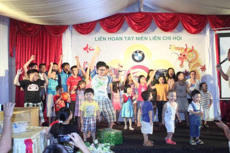 Hình ảnh chương trình tất niên liên 5 chi hội 07/01/2012