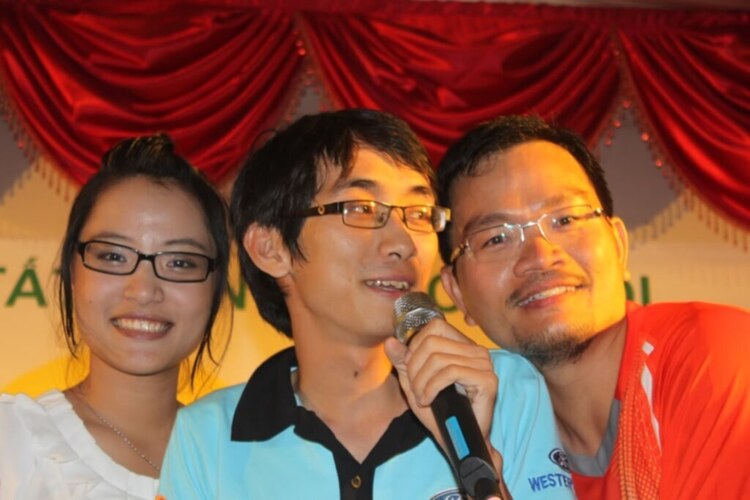 Hình ảnh chương trình tất niên liên 5 chi hội 07/01/2012 Hình ảnh chương trình tất niên liên 5 chi hội 07/01/2012