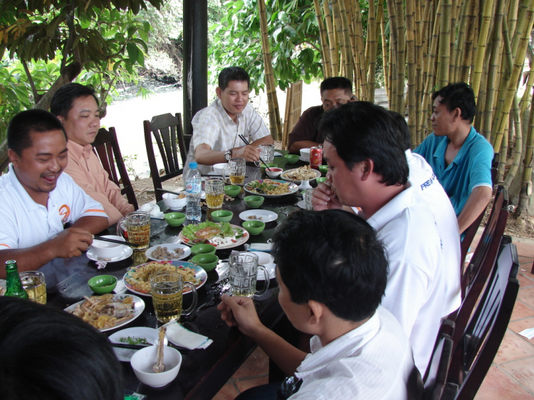 PREVIA CLUB: KHU VỰC BÀN BẠC THẢO LUẬN VỀ HỌAT ĐỘNG,PHÁT TRIỂN HỘI PREVIA CLUB: KHU VỰC BÀN BẠC THẢO LUẬN VỀ HỌAT ĐỘNG,PHÁT TRIỂN HỘI