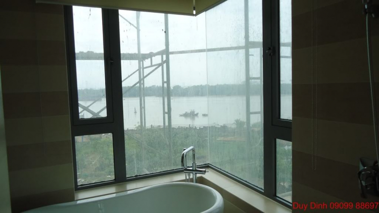 10 tỉ đồng cho một chỗ đậu du thuyền 10 tỉ đồng cho một chỗ đậu du thuyền
