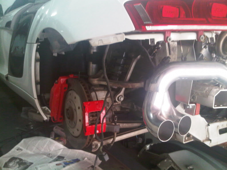 Độ Twin Turbo HEFFNER cho Audi R8! Độ Twin Turbo HEFFNER cho Audi R8!