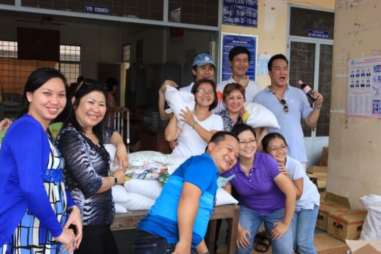 MBFC - Những tấm lòng nhân ái 2013 (cập nhật ngày 17/09/2013) MBFC - Những tấm lòng nhân ái 2013 (cập nhật ngày 17/09/2013)