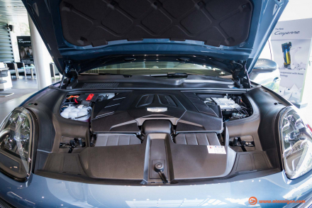 Porsche-Cayenne-2018-Chi-tiet-2.jpg