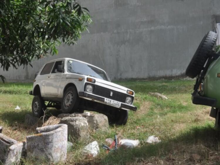 Lada Niva - Russian Range Rover (Phần 4)