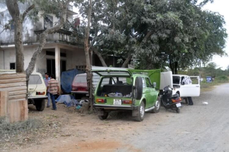 Lada Niva - Russian Range Rover (Phần 4)