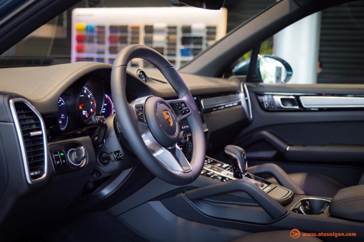 [Clip] Tìm hiểu chi tiết về Porsche Cayenne S 2018 - nội thất tuyệt đẹp; đầy công nghệ; hơn 7,4 tỷ