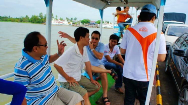 MBFC - Những tấm lòng nhân ái 2013 (cập nhật ngày 17/09/2013) MBFC - Những tấm lòng nhân ái 2013 (cập nhật ngày 17/09/2013)