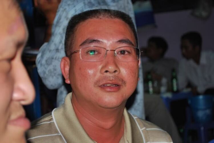 Thành lập nhóm vui chơi đầu năm.