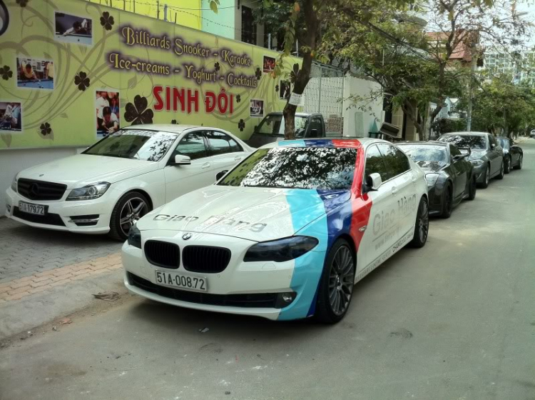 E93 vs M3 Orange in D1 Workshop E93 vs M3 Orange in D1 Workshop