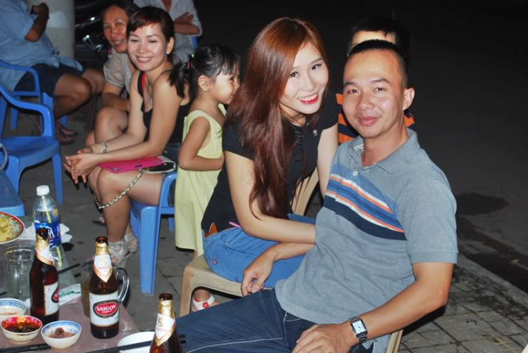 Thành lập nhóm vui chơi đầu năm.