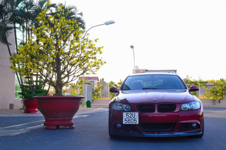 325i đón năm mới