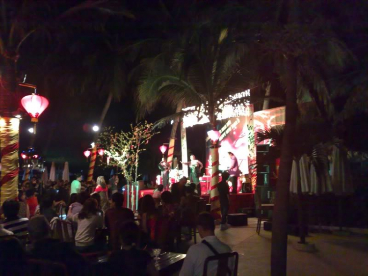 Xuân Nhâm Thìn ăn chơi du ký Xuân Nhâm Thìn ăn chơi du ký