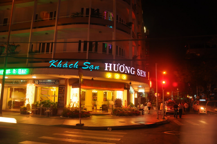 Lấp lánh lung linh hoa đăng xuân SaiGon 2012