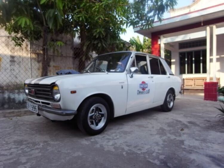 Datsun 1000  "Datsun Min", vợ yêu cb xuất xưởng