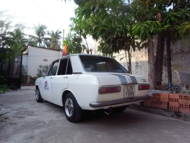 Datsun 1000  "Datsun Min", vợ yêu cb xuất xưởng