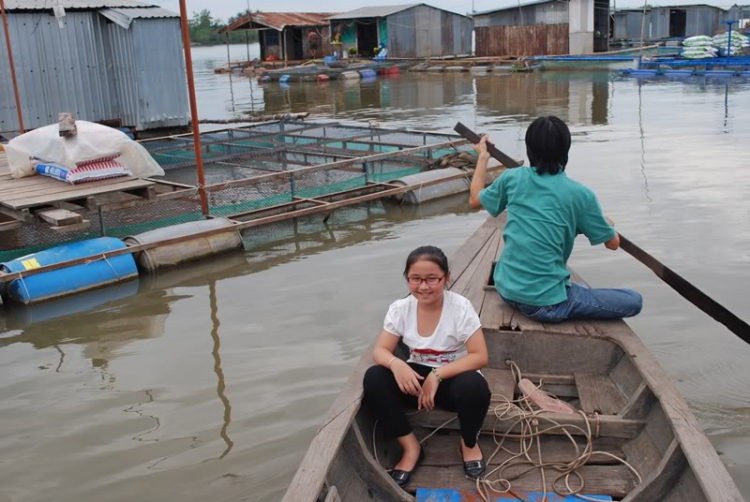 Vài hình ảnh Bac quangpham71 và em chơi Tết miền Tây.