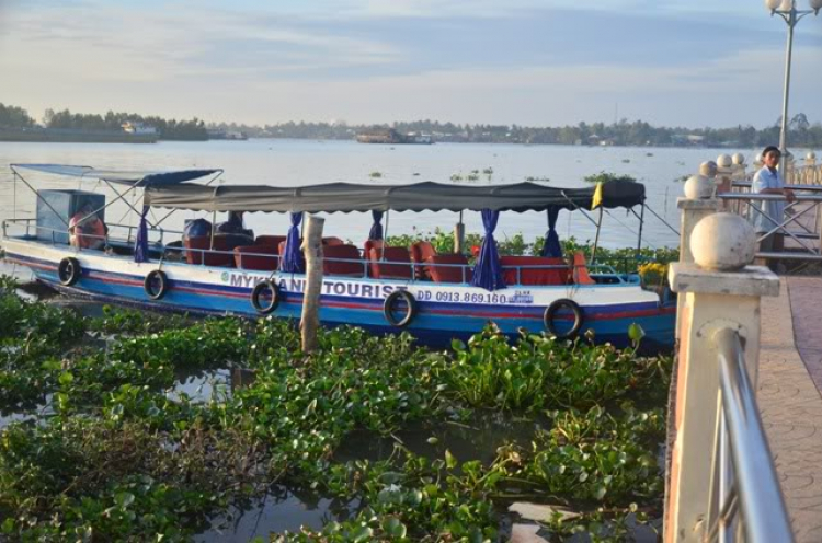 Du xuân miền Tây