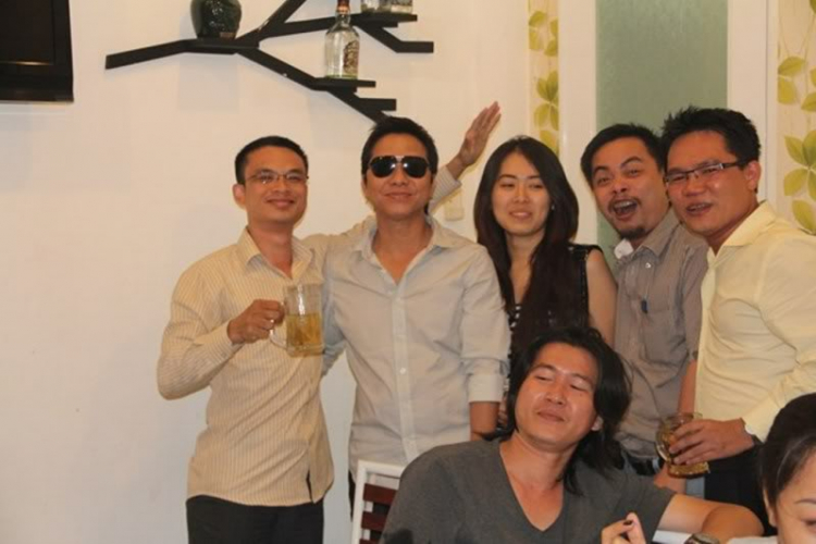 Tin họp mặt! Tin họp mặt!