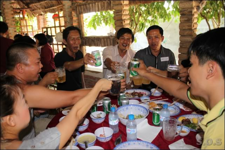 Hình ảnh họp mặt tân niên tại Hoàng Thái Bảo