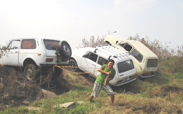 Lada Niva - Russian Land Rover (topic chuyên đề lang thang -hội họp & mây mưa)