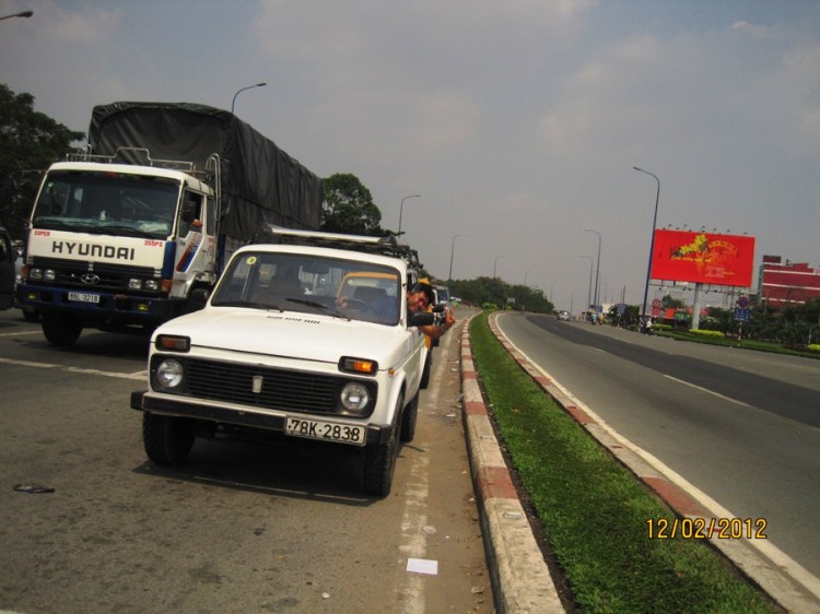 Lada Niva - Russian Land Rover (topic chuyên đề lang thang -hội họp & mây mưa) Lada Niva - Russian Land Rover (topic chuyên đề lang thang -hội họp & mây mưa)