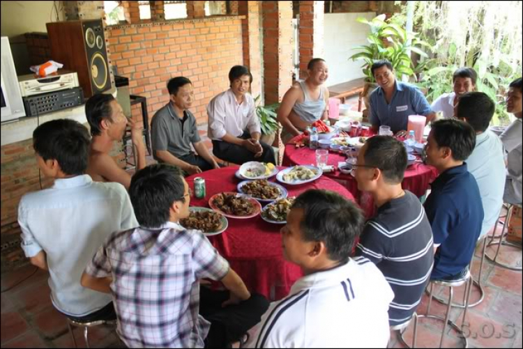 Hình ảnh họp mặt tân niên tại Hoàng Thái Bảo