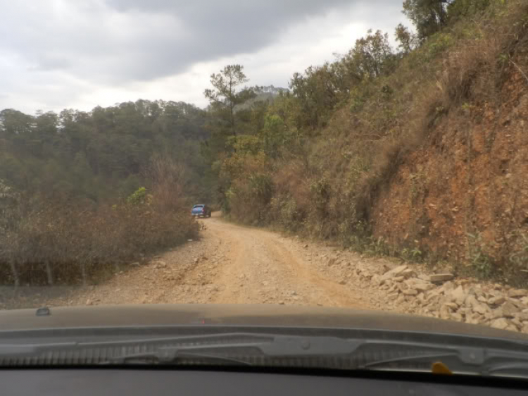 Tiền trạm Đà Lạt: Mini offroad Mazda 6 vs Mitsubishi Triton Tiền trạm Đà Lạt: Mini offroad Mazda 6 vs Mitsubishi Triton