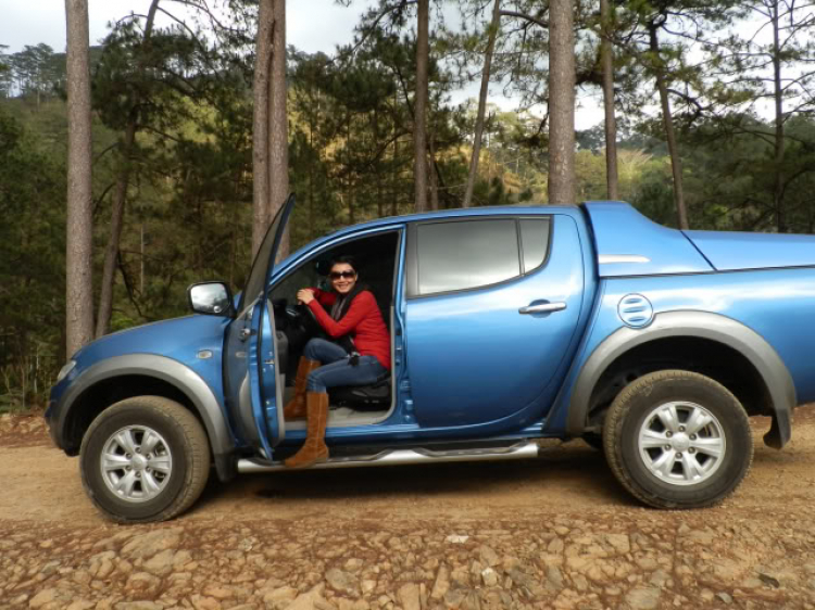 Tiền trạm Đà Lạt: Mini offroad Mazda 6 vs Mitsubishi Triton Tiền trạm Đà Lạt: Mini offroad Mazda 6 vs Mitsubishi Triton