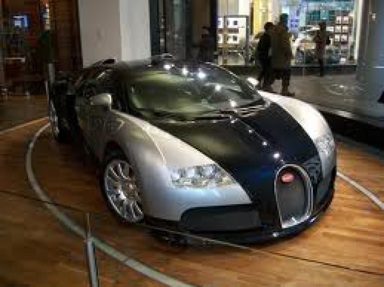 Hình ảnh đầu tiên của Bugatti Veyron tại Việt Nam mang biển số SG 51A 289.88