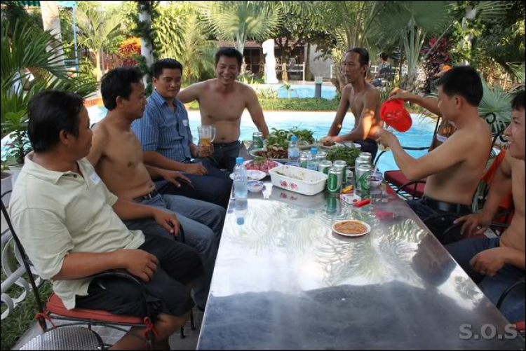 Hình ảnh họp mặt tân niên tại Hoàng Thái Bảo Hình ảnh họp mặt tân niên tại Hoàng Thái Bảo