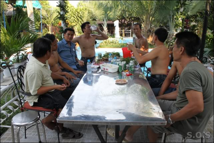 Hình ảnh họp mặt tân niên tại Hoàng Thái Bảo Hình ảnh họp mặt tân niên tại Hoàng Thái Bảo